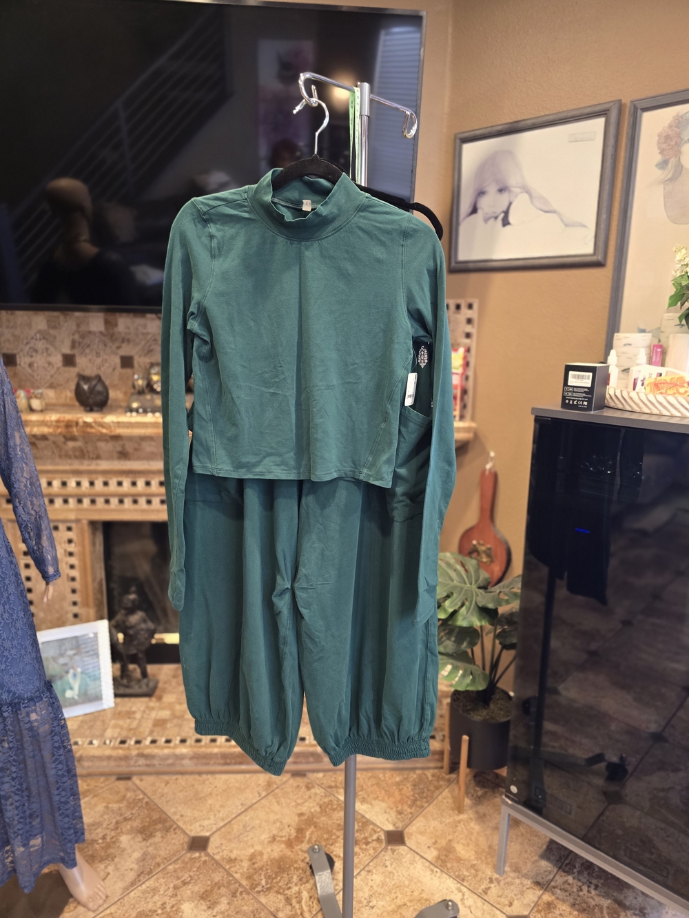 FP Movement by Free People In The Air, Evergreen Two-Piece Pantsuit, NWT, M. - Picture 2 of 13